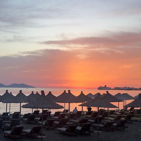 Elmar Comfort Vlorë Екстериор снимка
