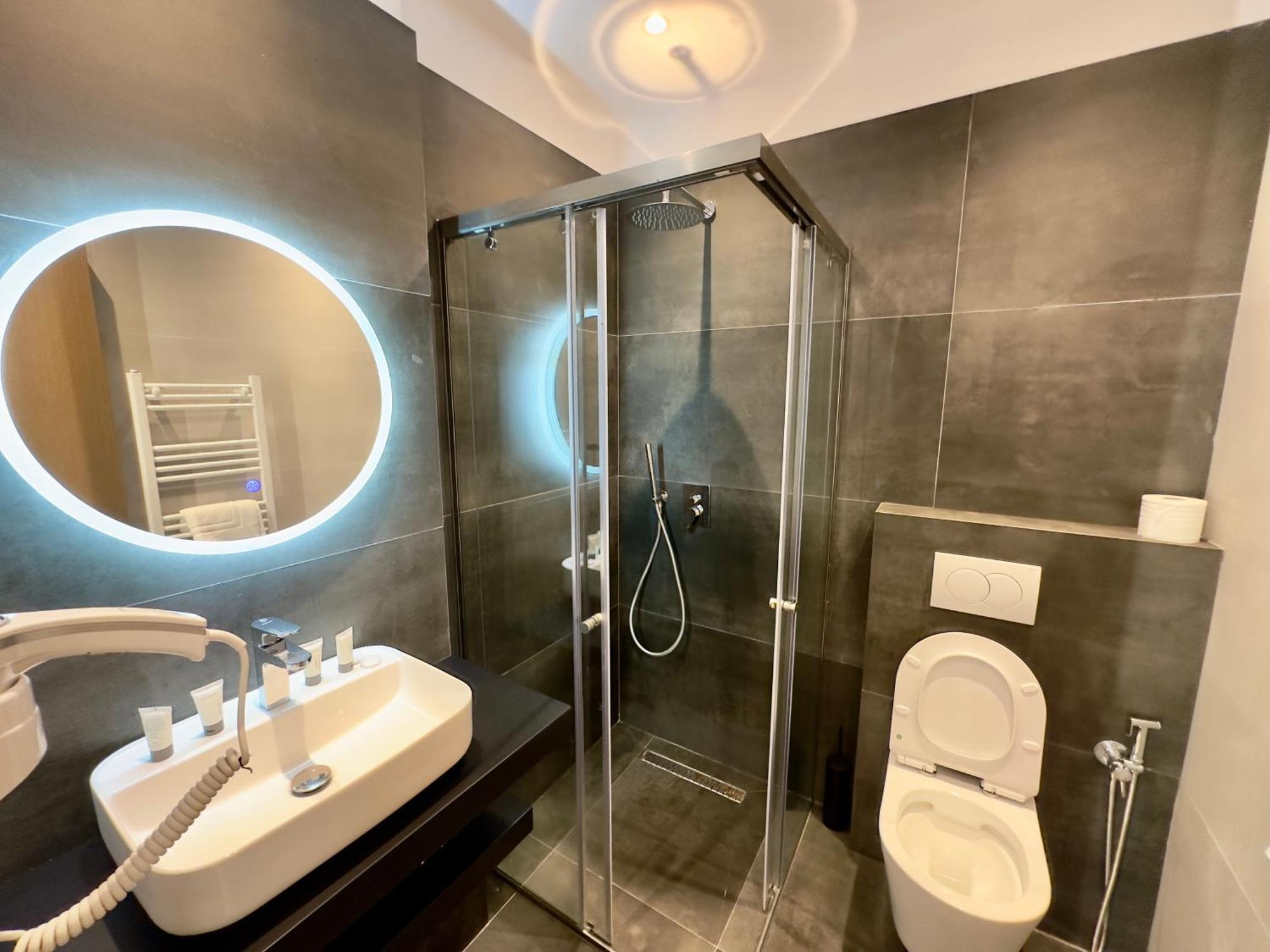 Elmar Comfort Vlorë Екстериор снимка