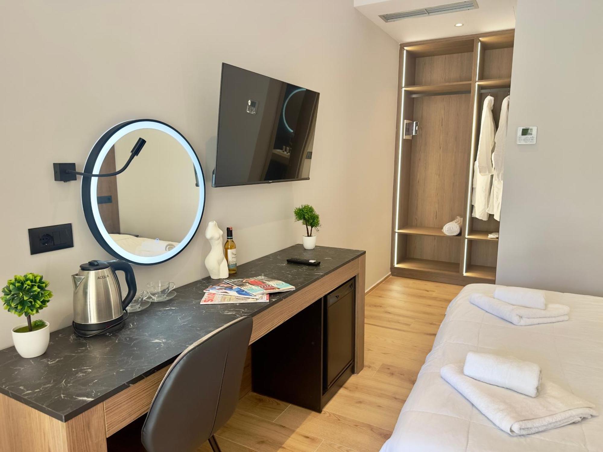 Elmar Comfort Vlorë Екстериор снимка