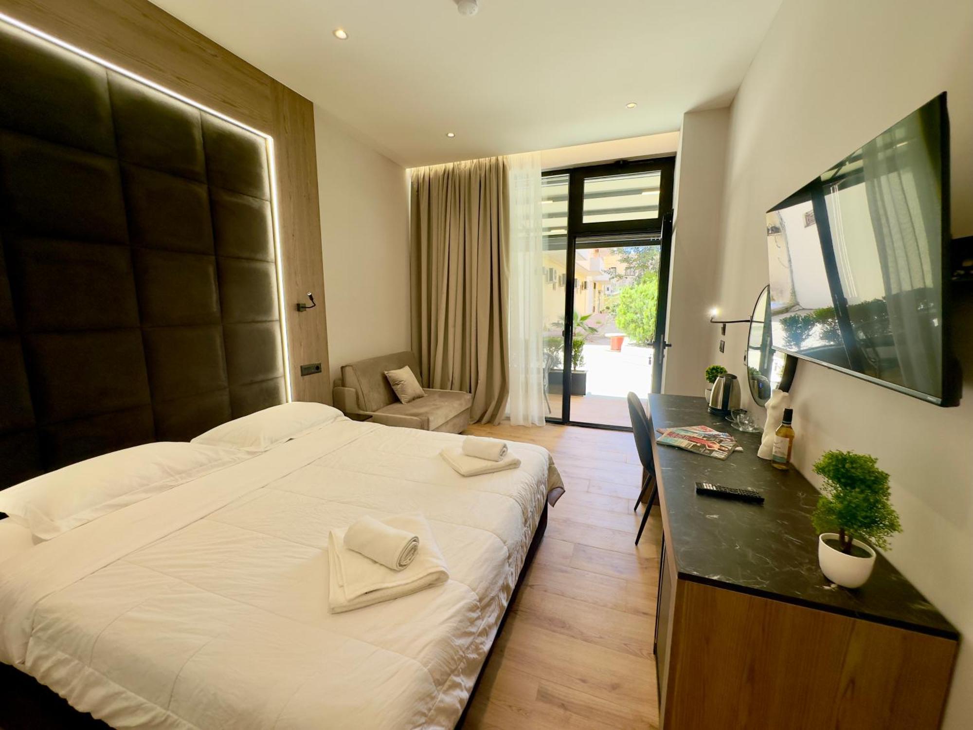 Elmar Comfort Vlorë Екстериор снимка