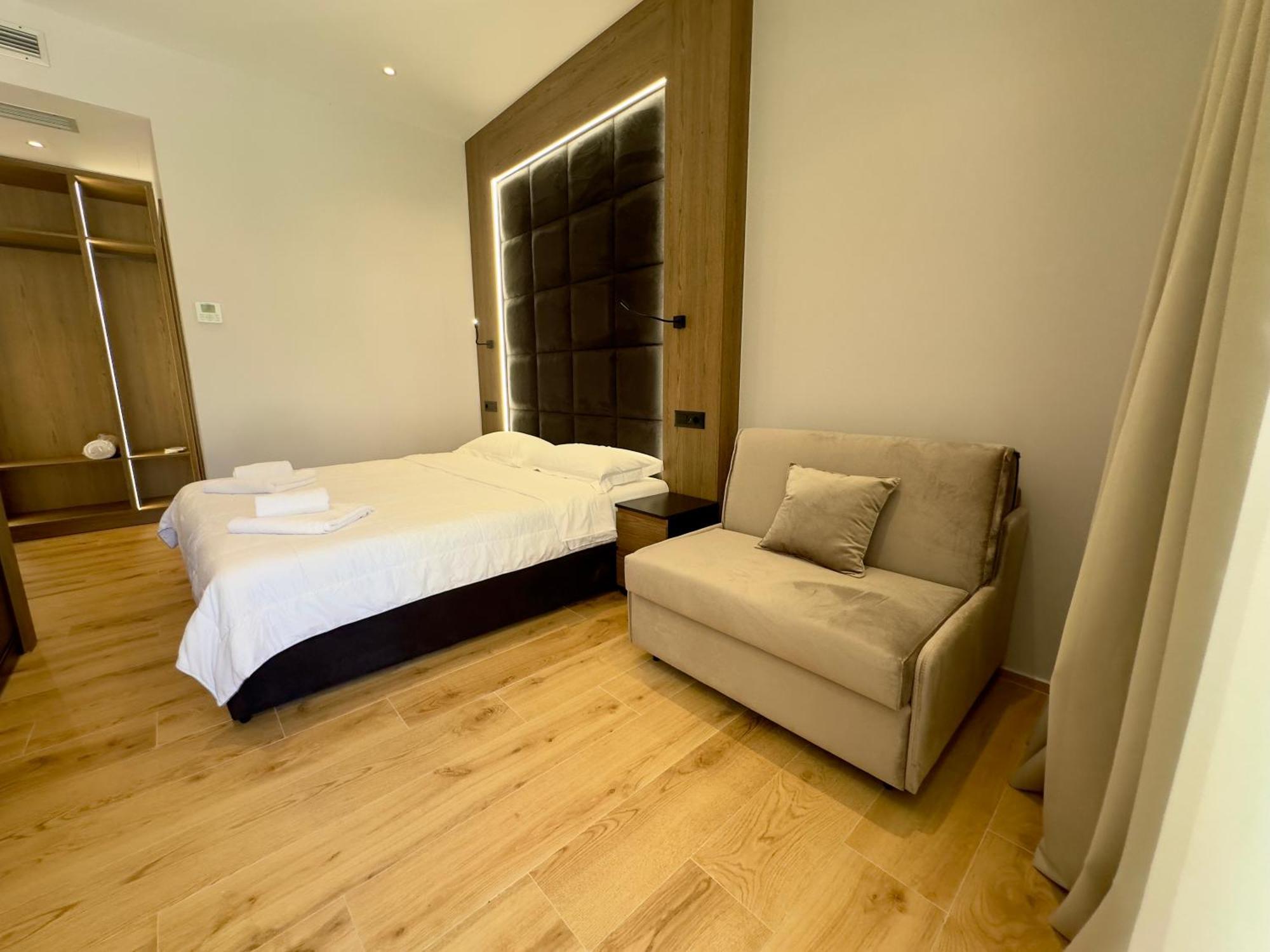 Elmar Comfort Vlorë Екстериор снимка