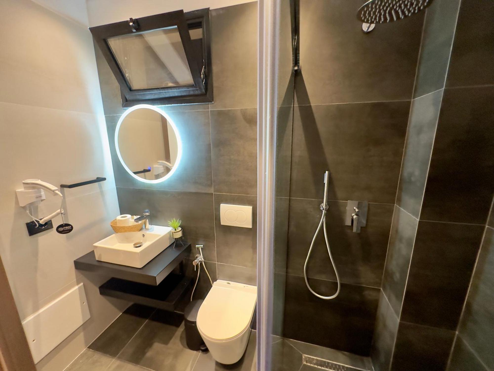 Elmar Comfort Vlorë Екстериор снимка